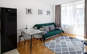 Corazziego Plac Bankowy Apartment